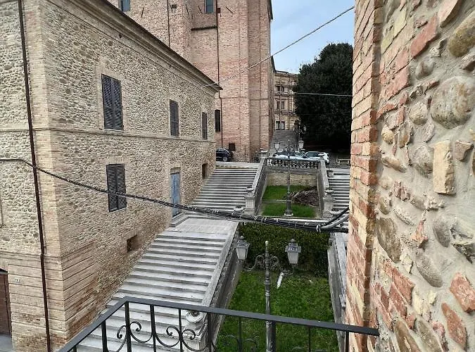 Апартаменты Ferruccio's House Колоннелла